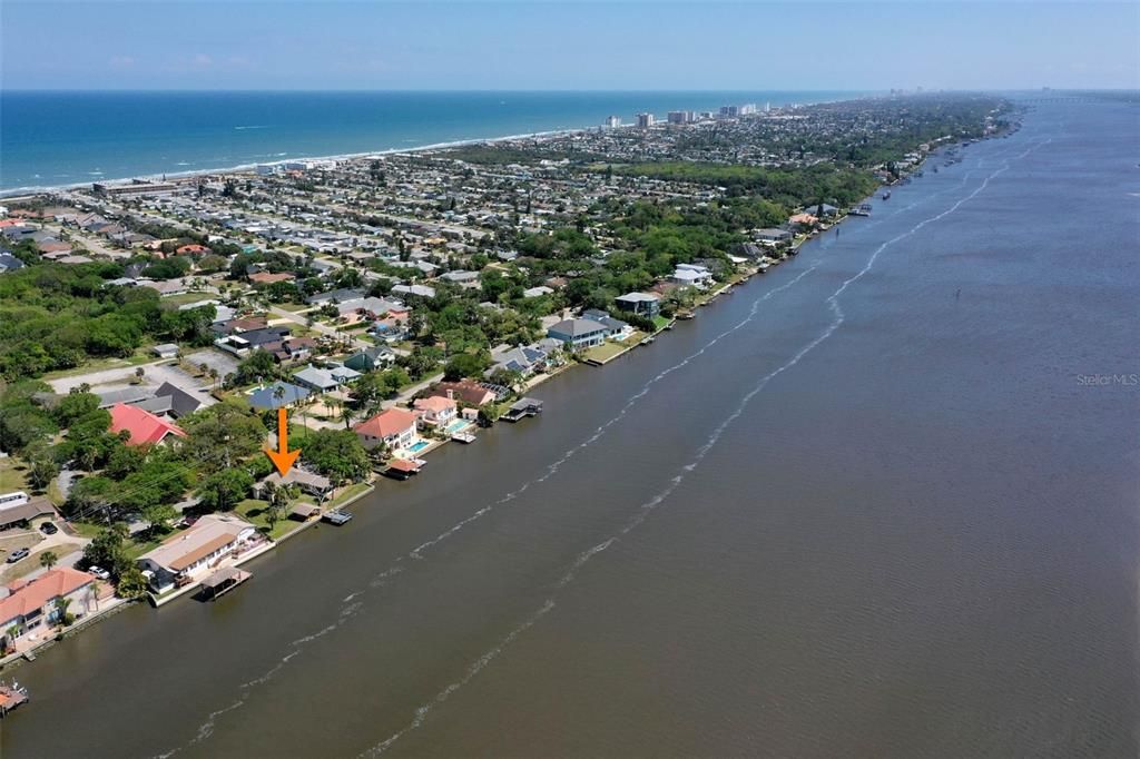 На продажу: $999,000 (2 спален, 2 ванн, 1897 Квадратных фут)