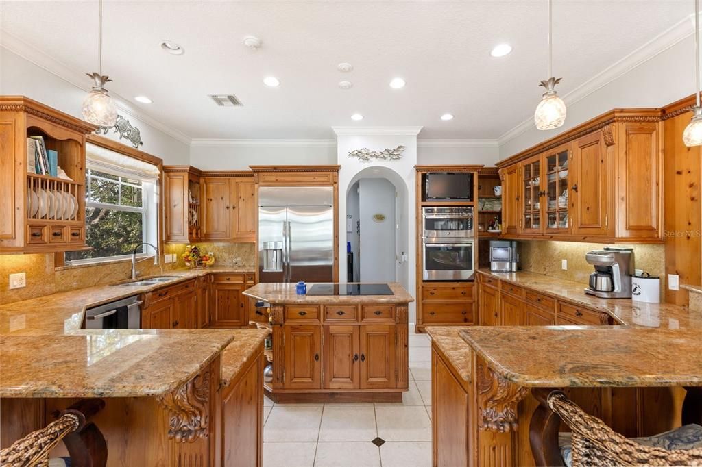 En Venta: $4,750,000 (3 camas, 2 baños, 5326 Pies cuadrados)