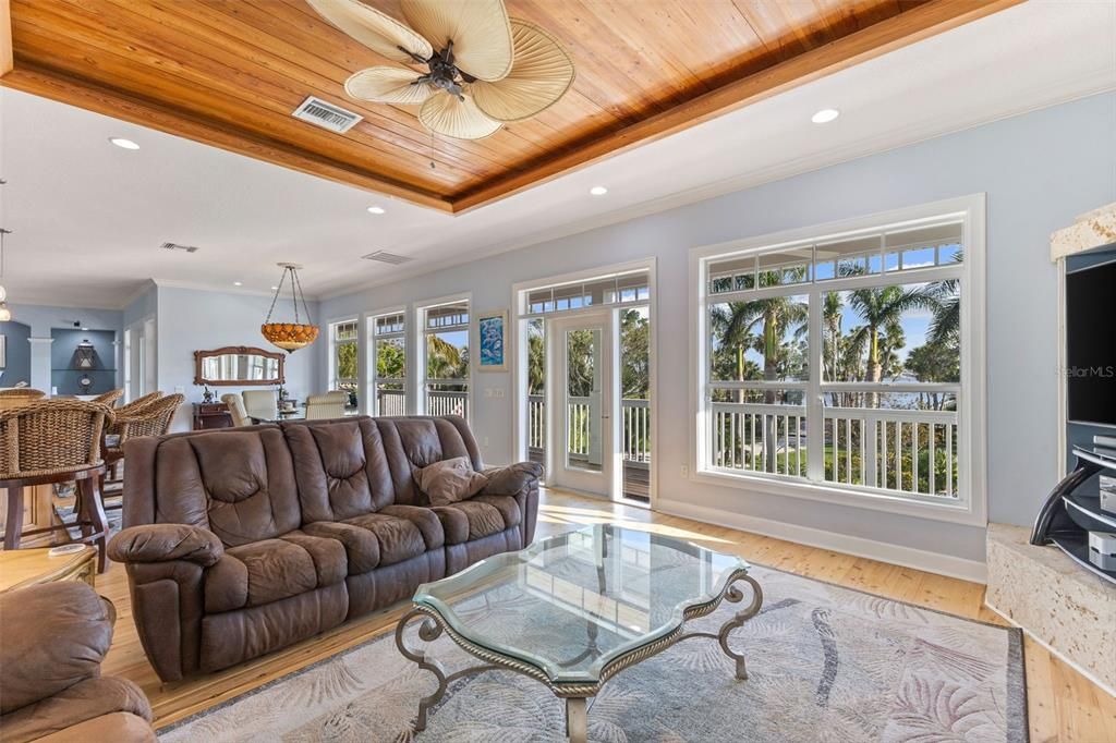 En Venta: $4,750,000 (3 camas, 2 baños, 5326 Pies cuadrados)