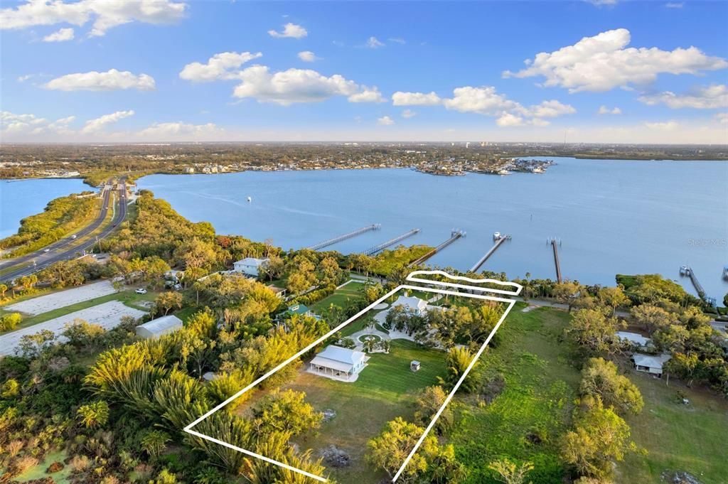 En Venta: $4,750,000 (3 camas, 2 baños, 5326 Pies cuadrados)