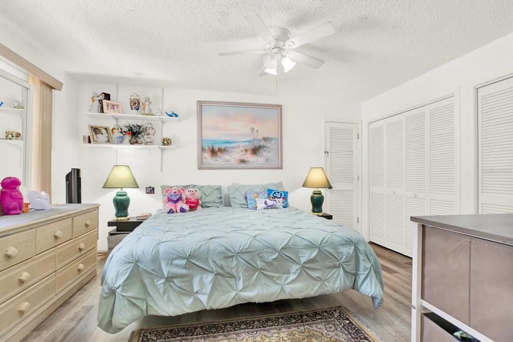 待售: $350,000 (3 贝兹, 3 浴室, 1938 平方英尺)