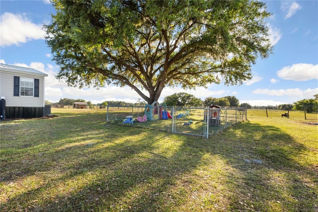 For Sale: $425,000 (4 beds, 2 baths, 2432 Square Feet)