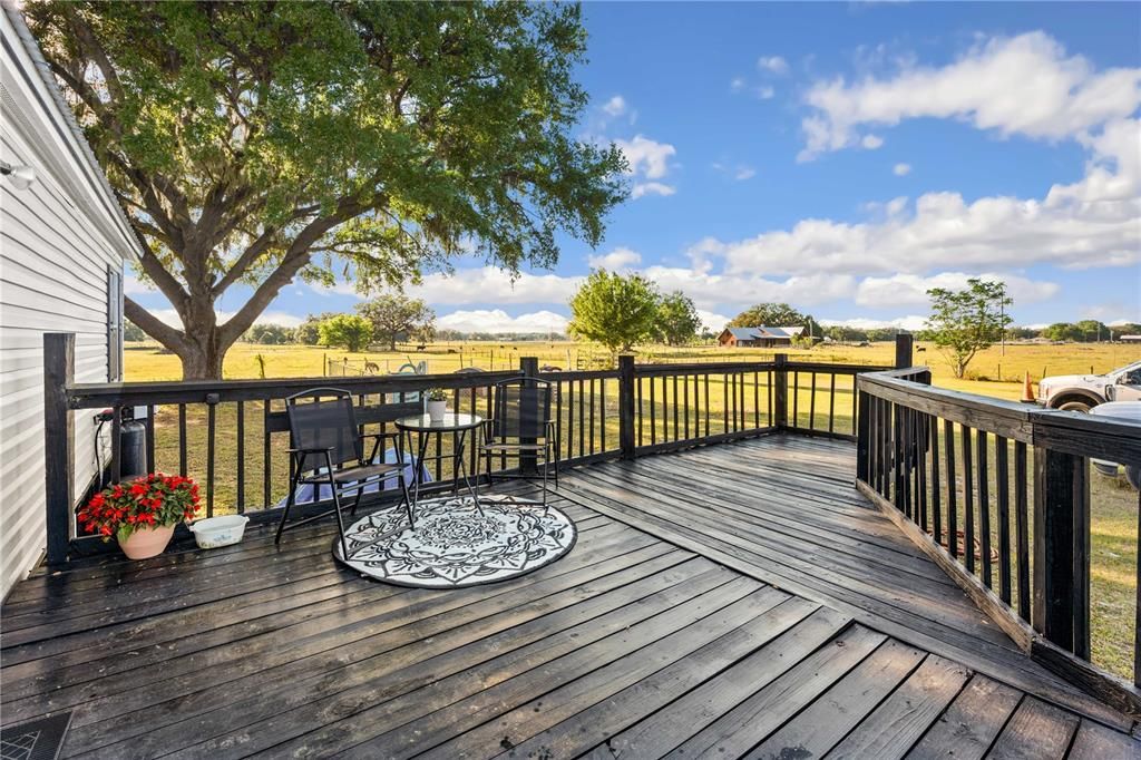 For Sale: $425,000 (4 beds, 2 baths, 2432 Square Feet)