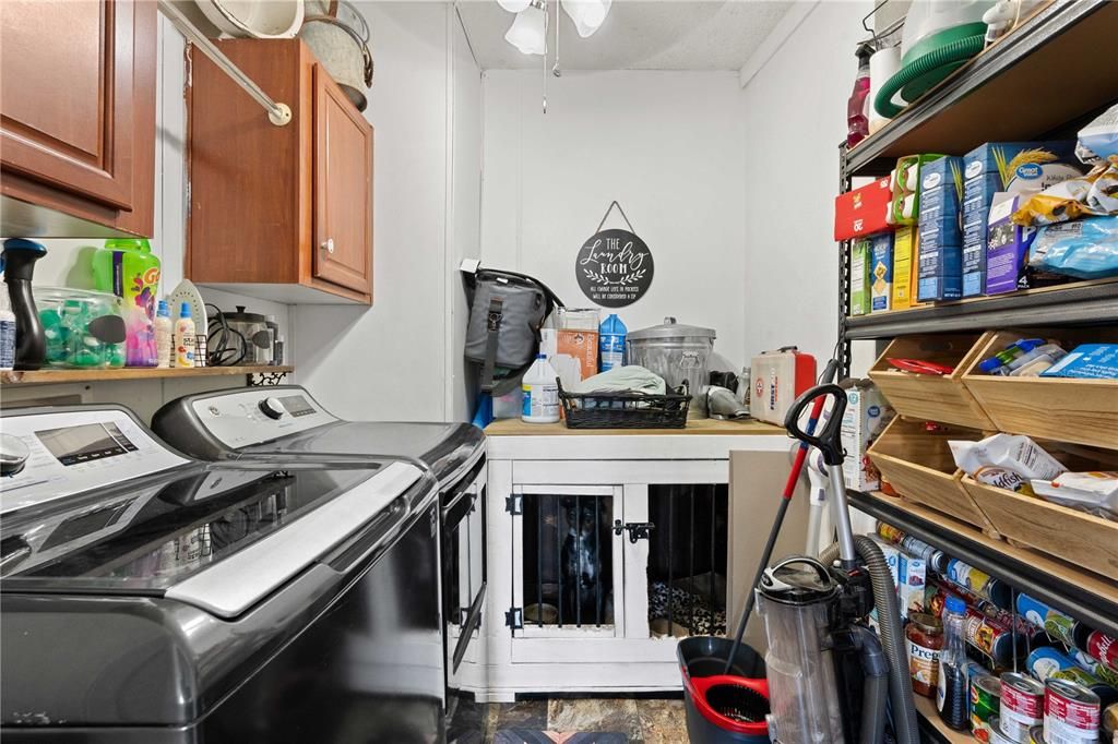 For Sale: $425,000 (4 beds, 2 baths, 2432 Square Feet)