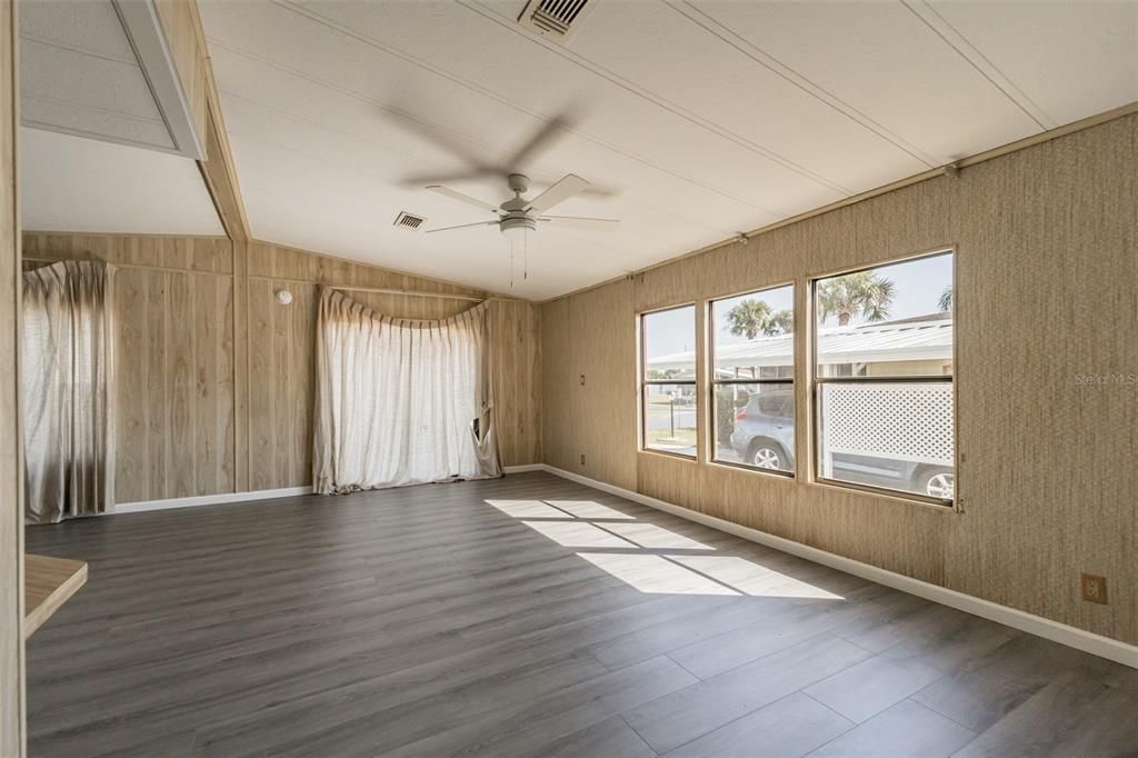 En Venta: $65,000 (2 camas, 2 baños, 1176 Pies cuadrados)