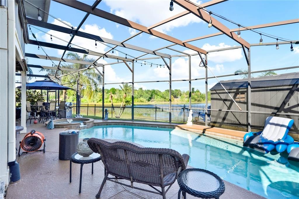 For Sale: $595,900 (4 beds, 2 baths, 2122 Square Feet)