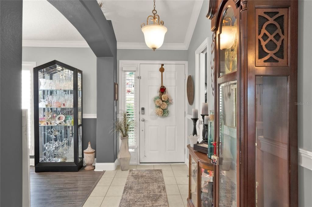 For Sale: $595,900 (4 beds, 2 baths, 2122 Square Feet)