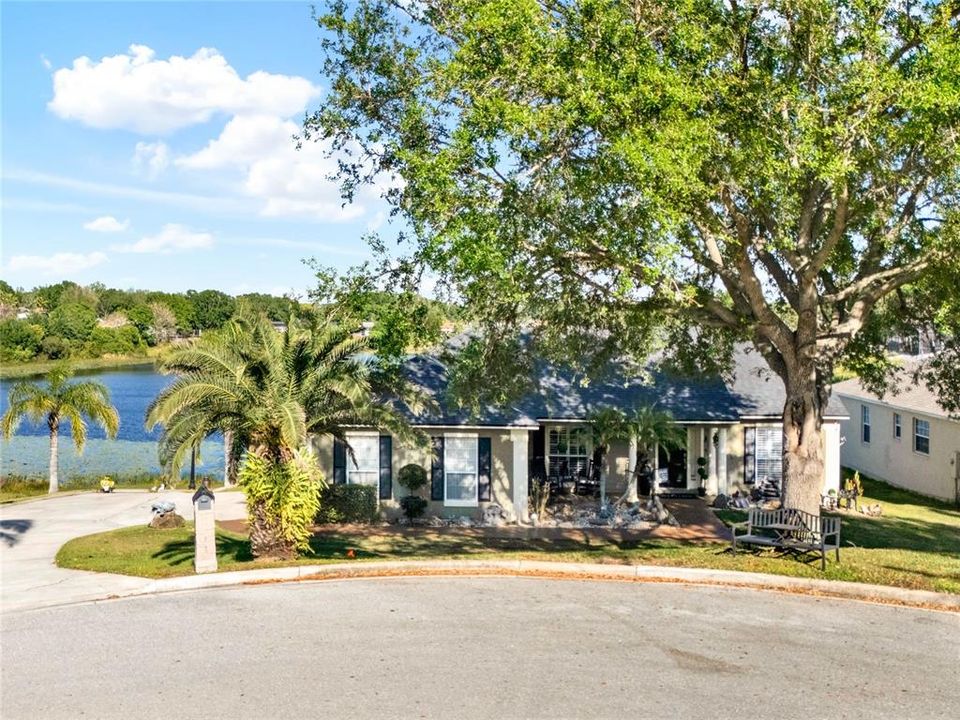 For Sale: $595,900 (4 beds, 2 baths, 2122 Square Feet)