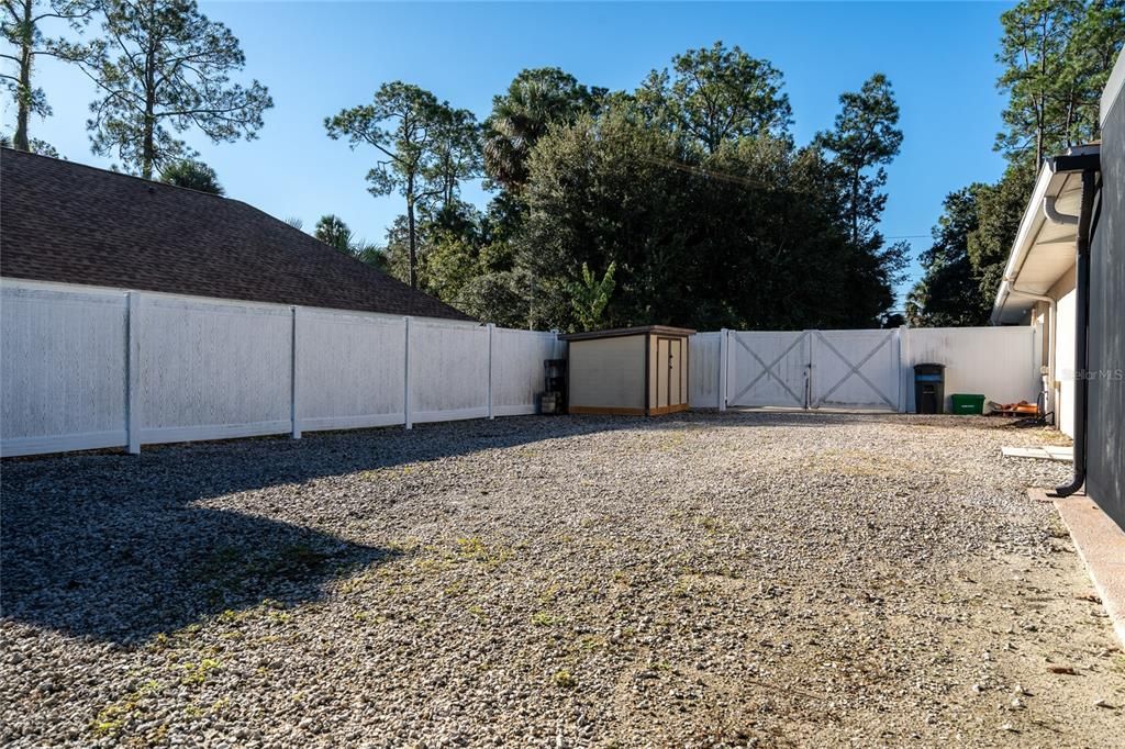 Active With Contract: $649,900 (5 beds, 2 baths, 2956 Square Feet)