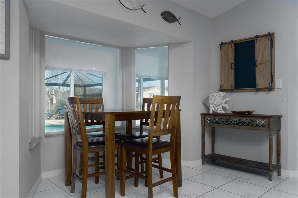 Active With Contract: $649,900 (5 beds, 2 baths, 2956 Square Feet)