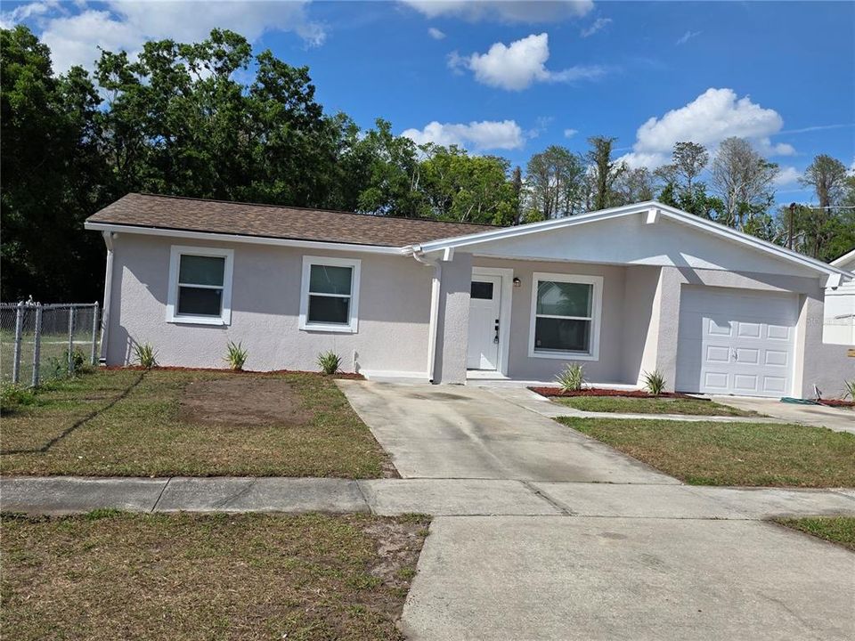 最近售出: $474,900 (4 贝兹, 3 浴室, 1343 平方英尺)