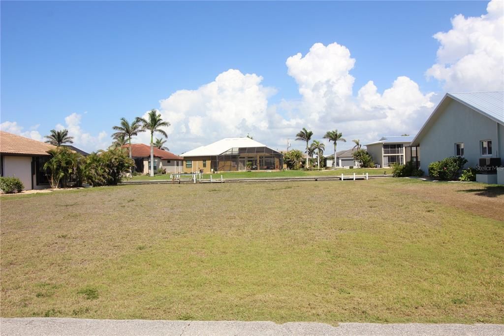 For Sale: $299,000 (0.22 acres)