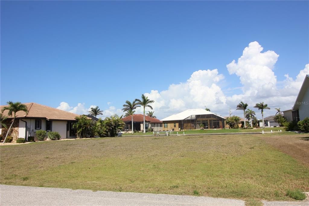 For Sale: $299,000 (0.22 acres)