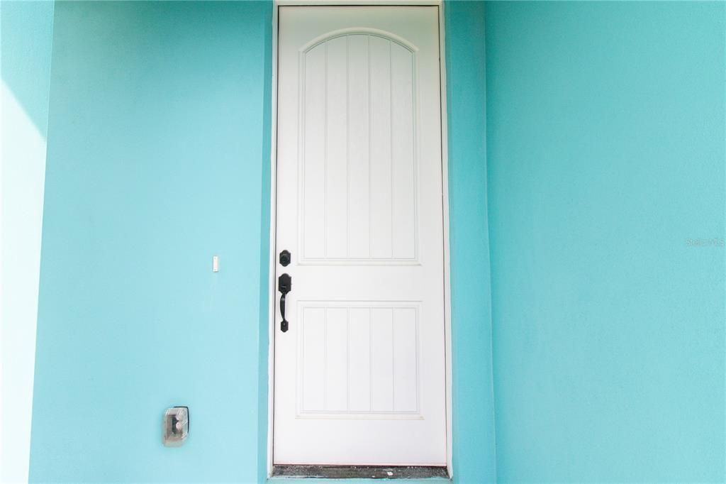 For Sale: $537,000 (3 beds, 2 baths, 1701 Square Feet)