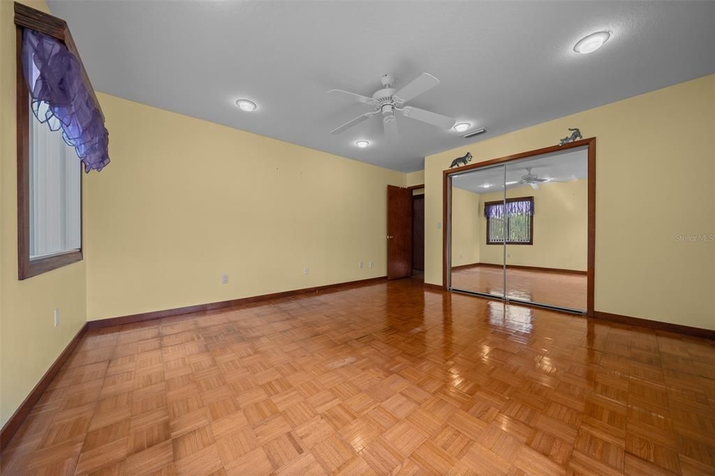 For Sale: $1,250,000 (4 beds, 3 baths, 4277 Square Feet)