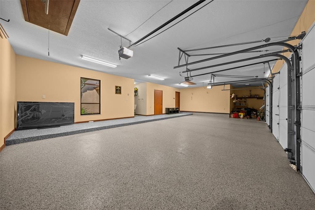 For Sale: $1,250,000 (4 beds, 3 baths, 4277 Square Feet)