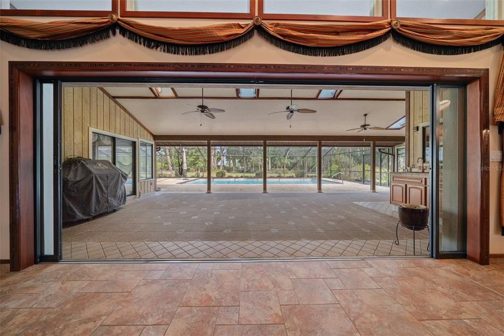 For Sale: $1,250,000 (4 beds, 3 baths, 4277 Square Feet)