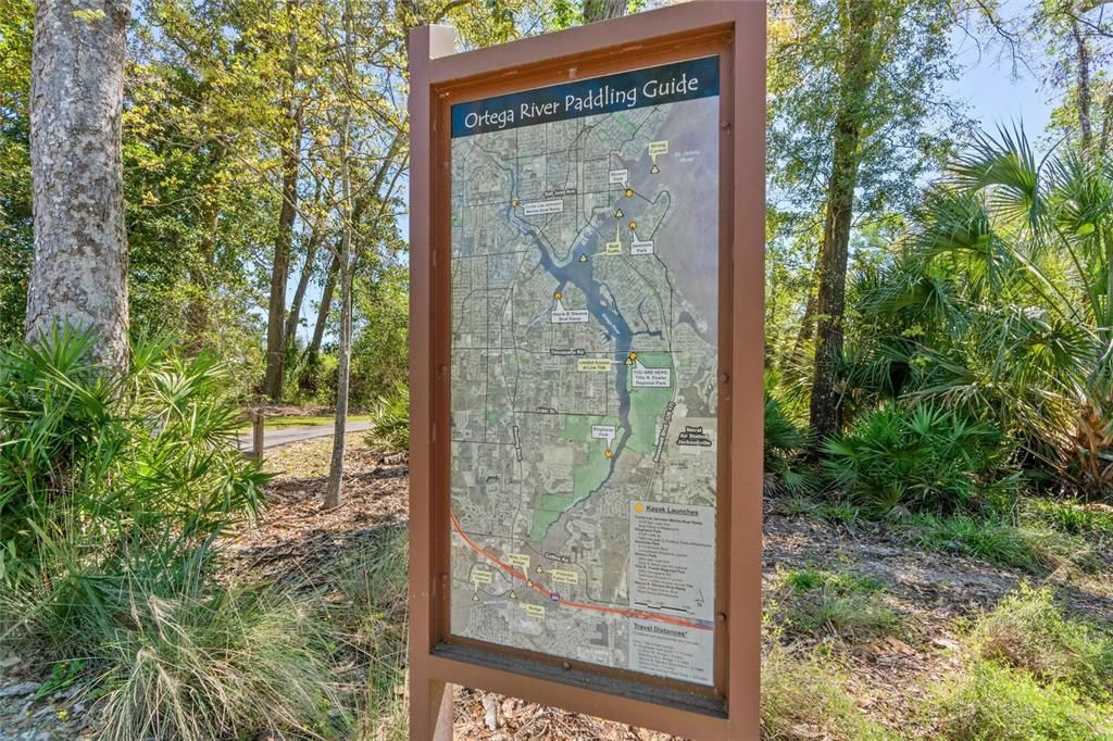 En Venta: $369,000 (4 camas, 2 baños, 1954 Pies cuadrados)