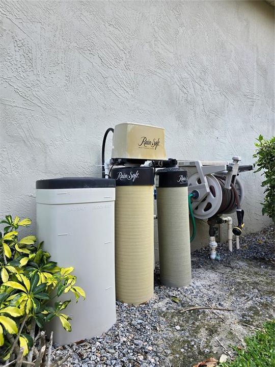 На продажу: $300,000 (2 спален, 2 ванн, 1530 Квадратных фут)