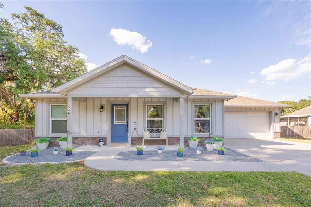 Vendido Recientemente: $298,900 (3 camas, 2 baños, 1394 Pies cuadrados)