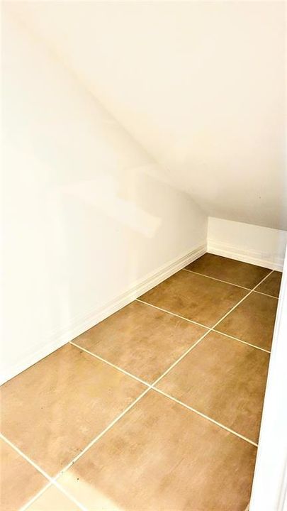 В аренду: $2,200 (3 спален, 2 ванн, 1373 Квадратных фут)