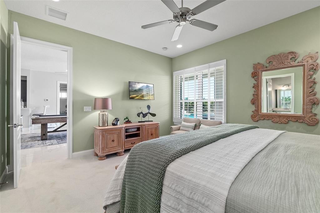 For Sale: $4,900,000 (10 beds, 8 baths, 8163 Square Feet)