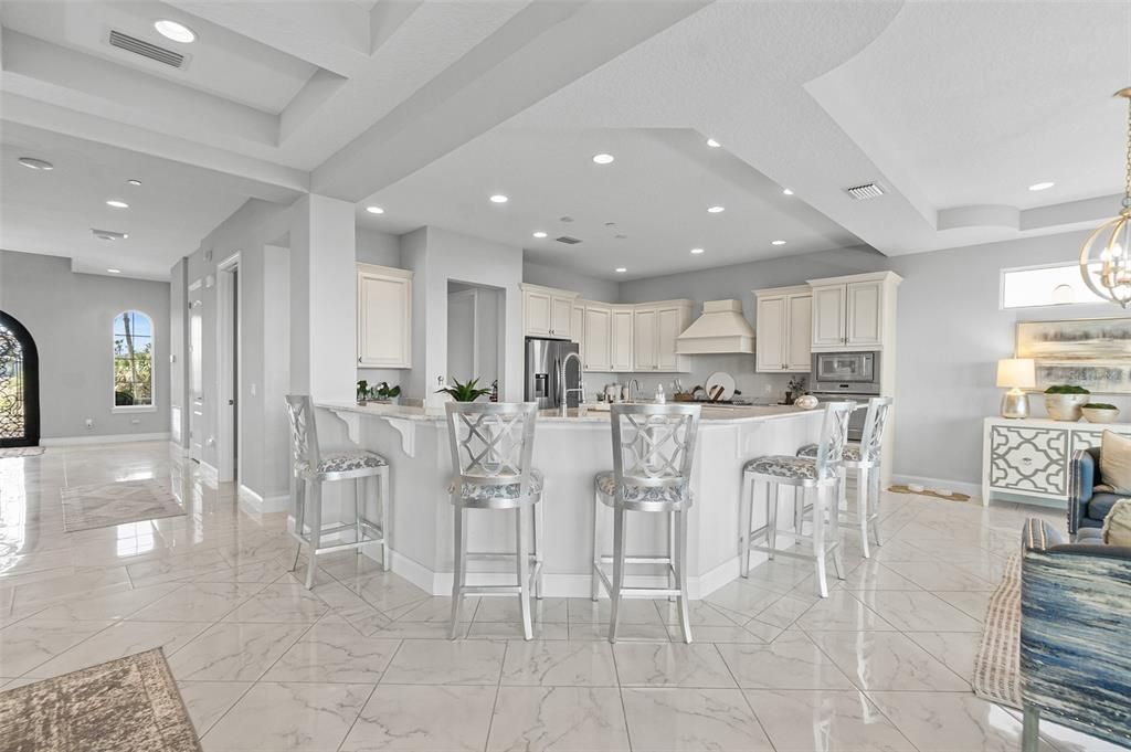 For Sale: $4,900,000 (10 beds, 8 baths, 8163 Square Feet)