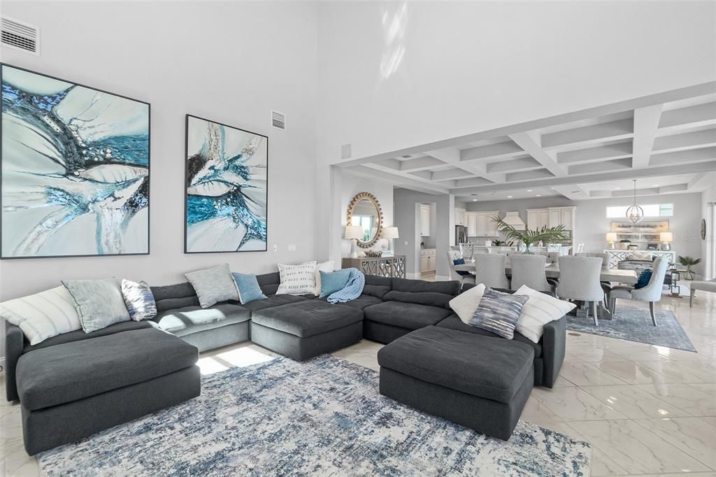 For Sale: $4,900,000 (10 beds, 8 baths, 8163 Square Feet)