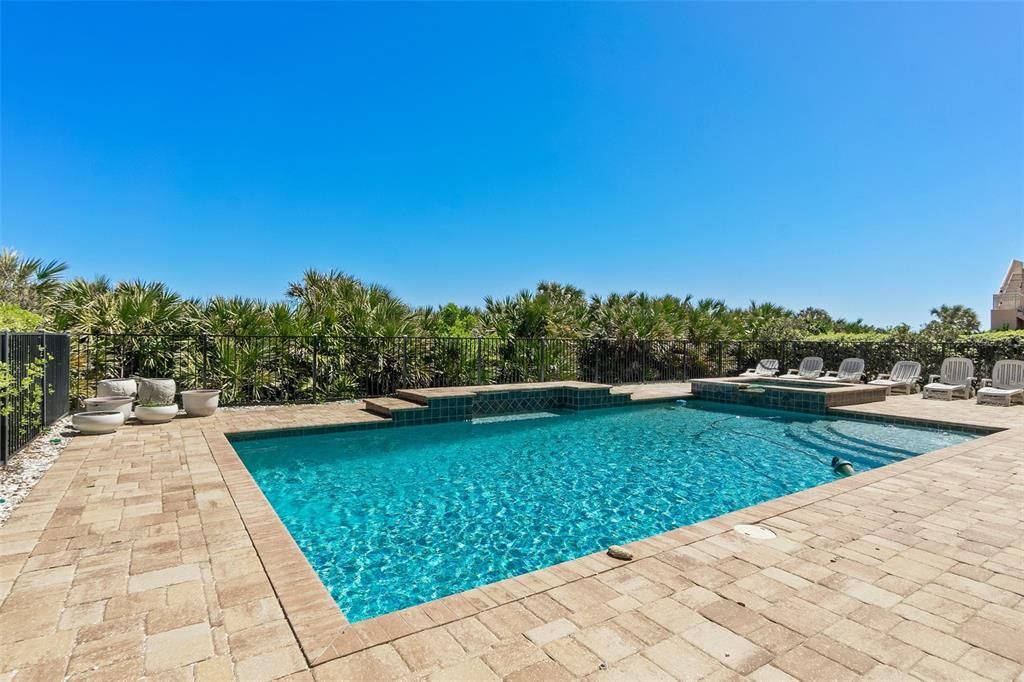 For Sale: $4,900,000 (10 beds, 8 baths, 8163 Square Feet)