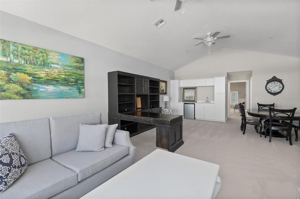 For Sale: $4,900,000 (10 beds, 8 baths, 8163 Square Feet)