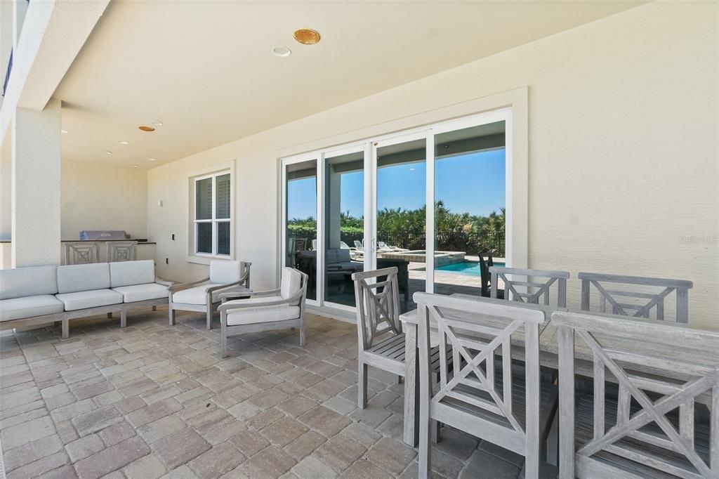 For Sale: $4,900,000 (10 beds, 8 baths, 8163 Square Feet)