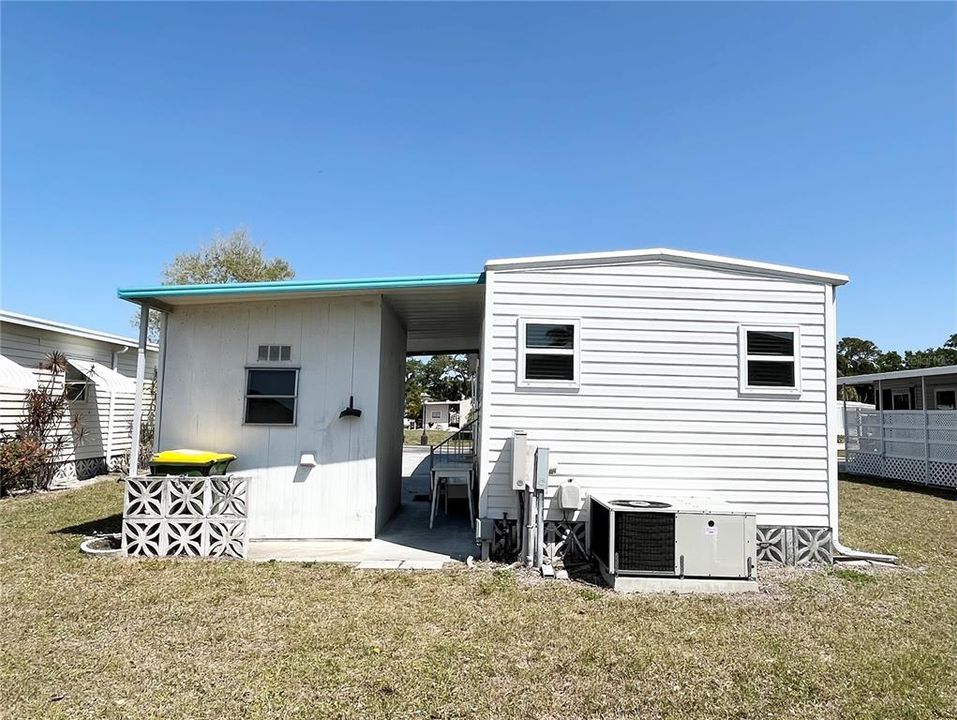 Active With Contract: $110,000 (2 beds, 1 baths, 672 Square Feet)