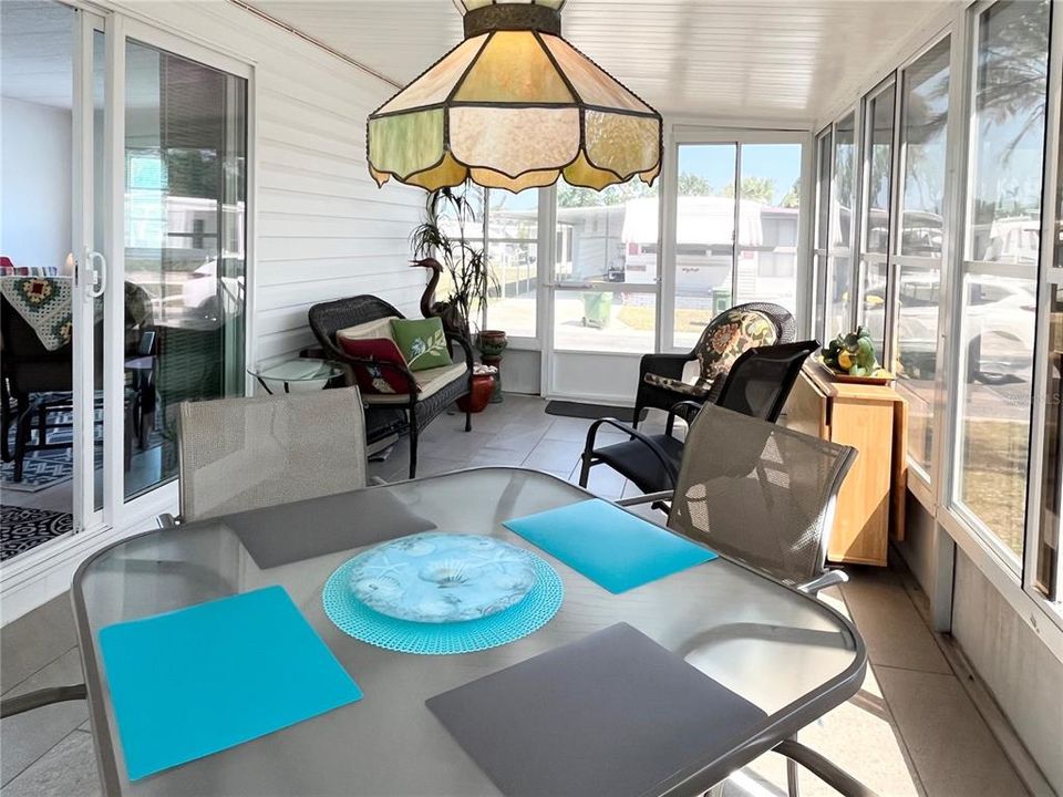 Active With Contract: $110,000 (2 beds, 1 baths, 672 Square Feet)