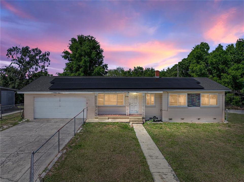 Recently Sold: $210,000 (4 beds, 2 baths, 1300 Square Feet)