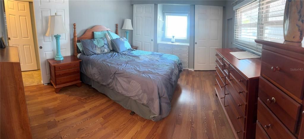 На продажу: $180,000 (2 спален, 2 ванн, 936 Квадратных фут)