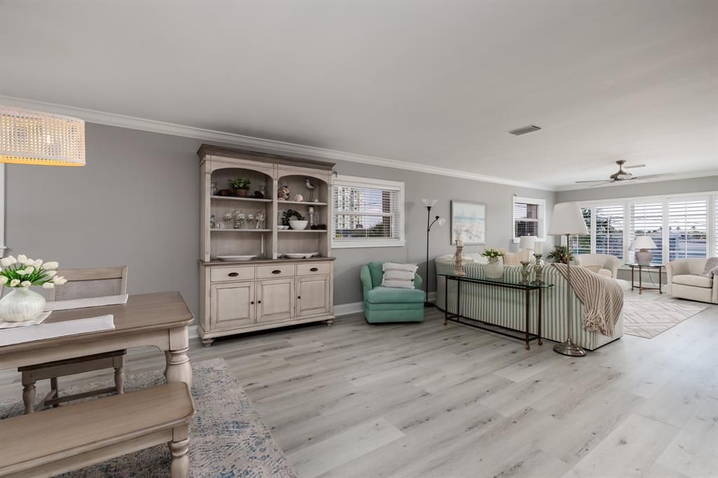 For Sale: $399,000 (2 beds, 2 baths, 1425 Square Feet)