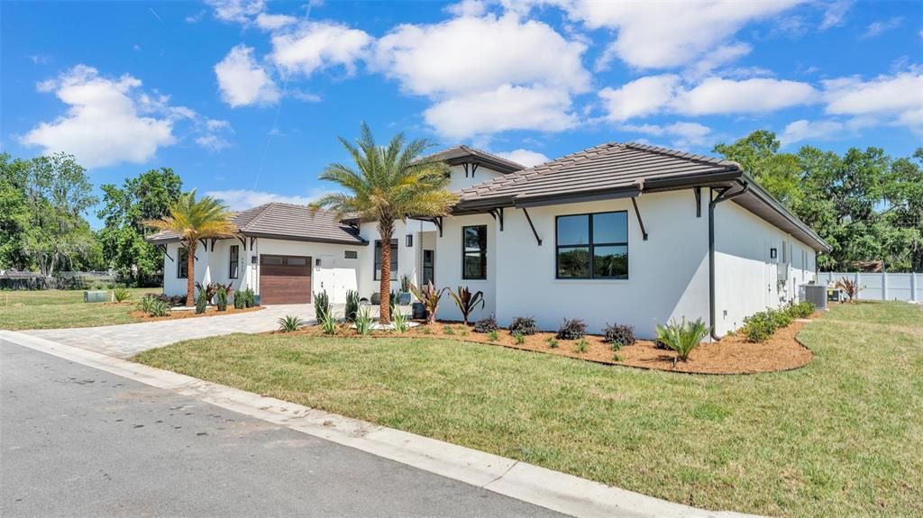 待售: $1,700,000 (5 贝兹, 4 浴室, 3557 平方英尺)