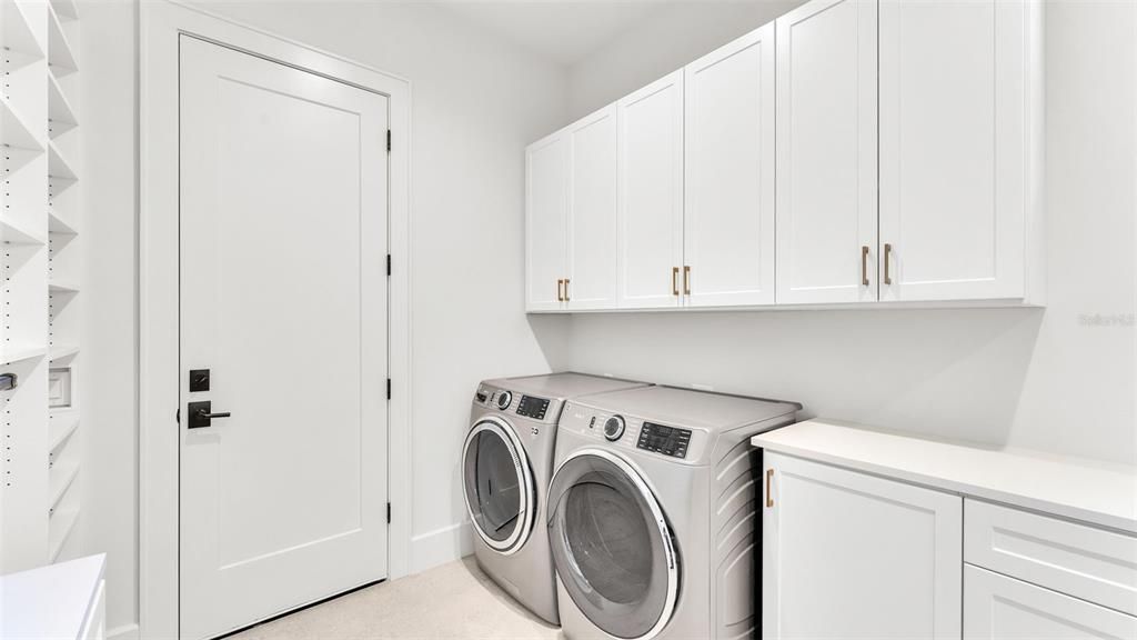 待售: $1,700,000 (5 贝兹, 4 浴室, 3557 平方英尺)