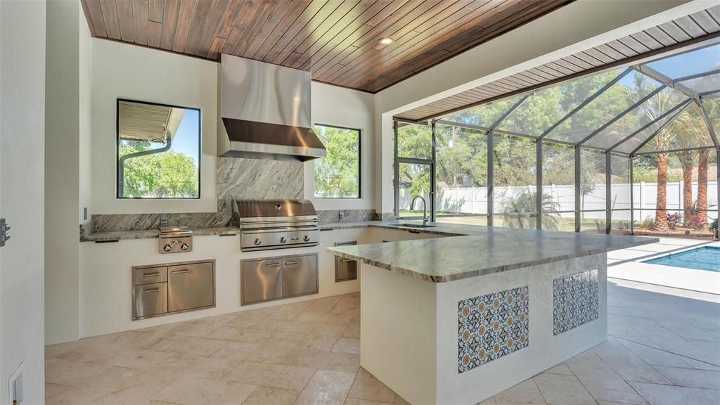 待售: $1,700,000 (5 贝兹, 4 浴室, 3557 平方英尺)