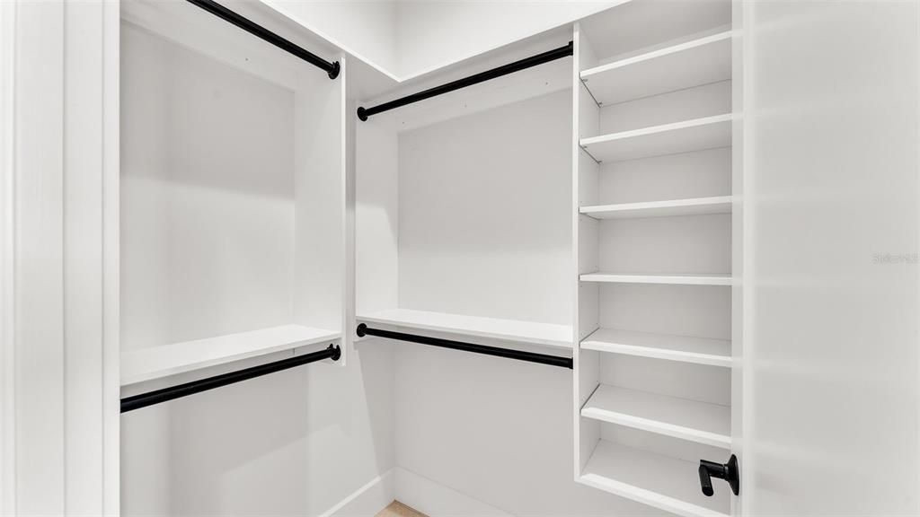 待售: $1,700,000 (5 贝兹, 4 浴室, 3557 平方英尺)