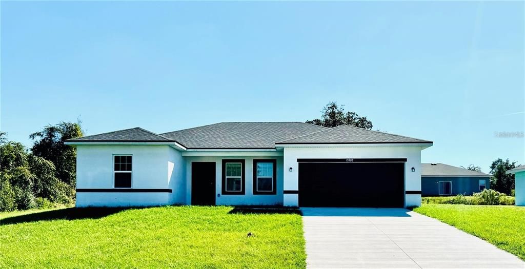 Vendido Recientemente: $315,000 (4 camas, 3 baños, 1800 Pies cuadrados)