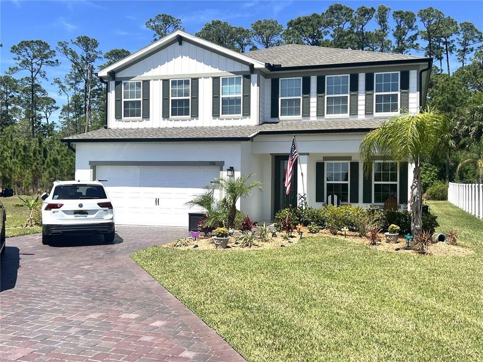 Recently Sold: $629,900 (4 beds, 3 baths, 2721 Square Feet)