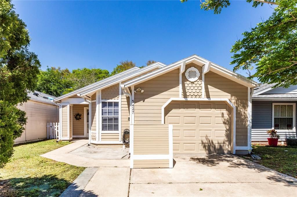 Recientemente alquilado: $2,295 (3 camas, 2 baños, 1311 Pies cuadrados)