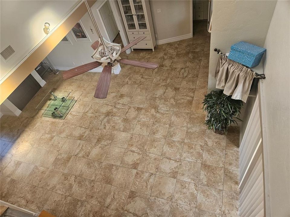 待售: $980,000 (4 贝兹, 4 浴室, 2647 平方英尺)