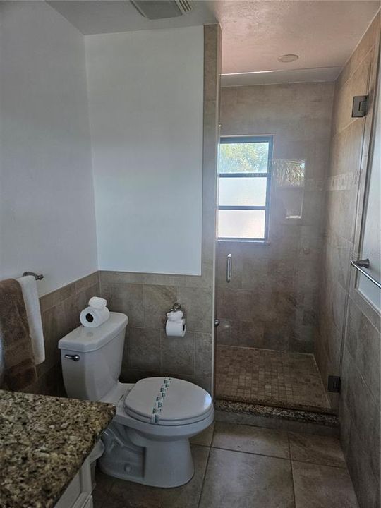 待售: $980,000 (4 贝兹, 4 浴室, 2647 平方英尺)