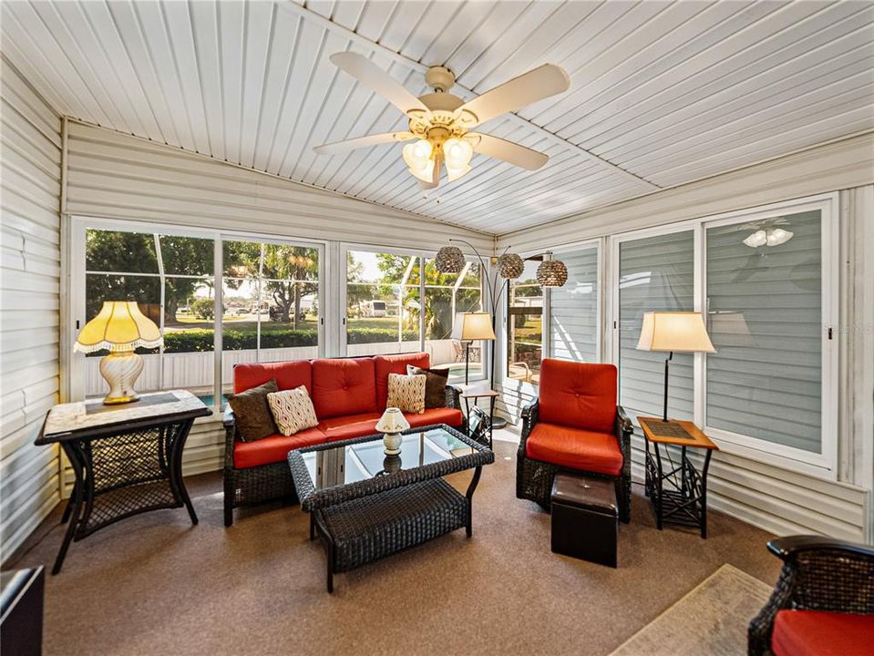 For Sale: $325,000 (2 beds, 2 baths, 1680 Square Feet)