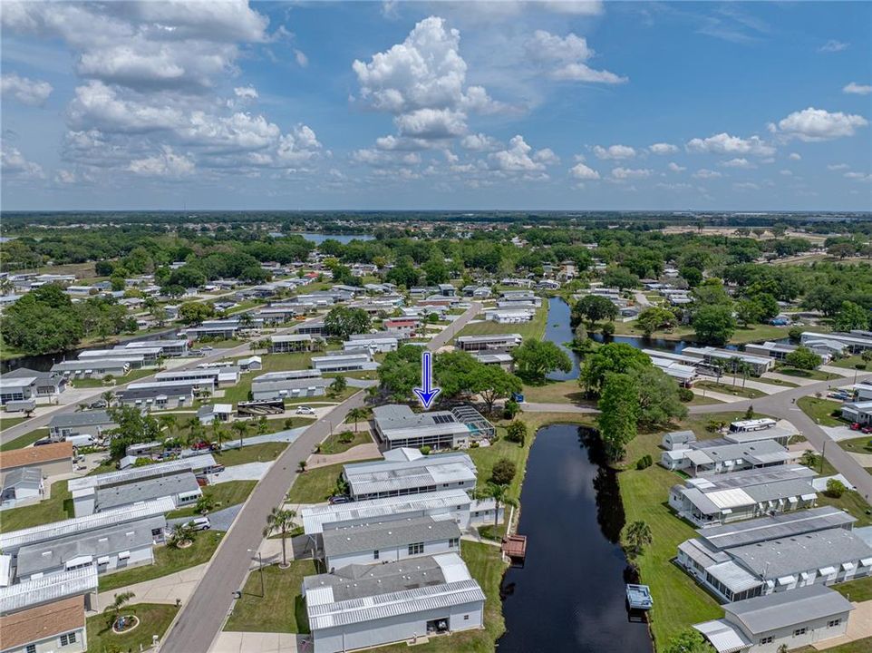 For Sale: $325,000 (2 beds, 2 baths, 1680 Square Feet)