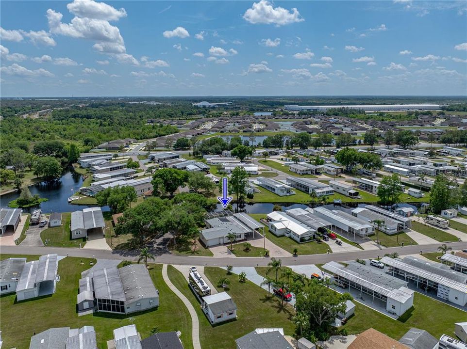 For Sale: $325,000 (2 beds, 2 baths, 1680 Square Feet)