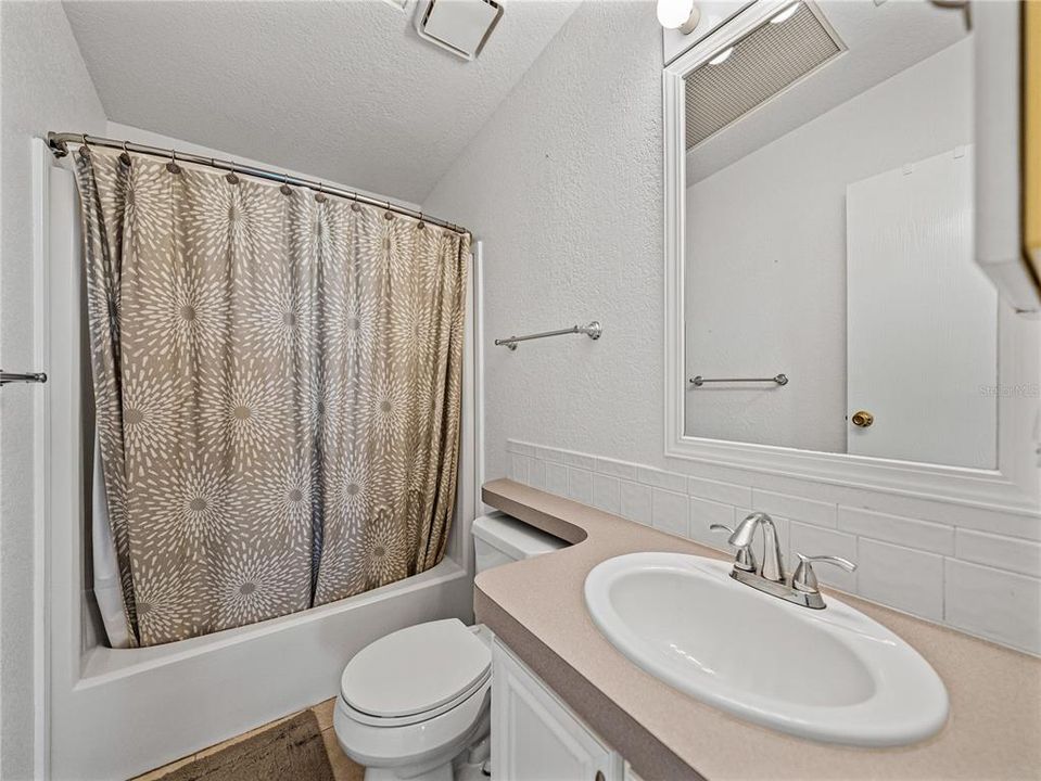 For Sale: $325,000 (2 beds, 2 baths, 1680 Square Feet)