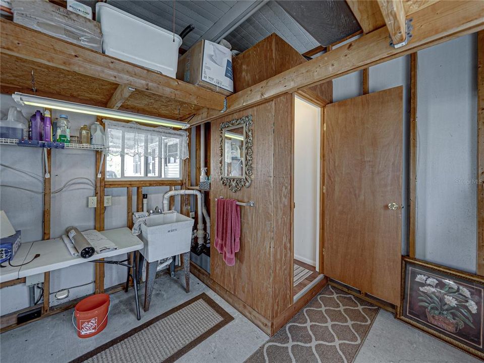 For Sale: $325,000 (2 beds, 2 baths, 1680 Square Feet)